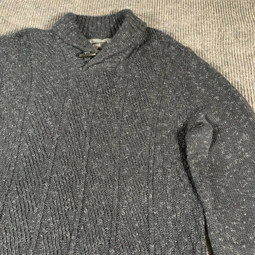 Method Sweater Men's Extra Large Blue Cable Knit Collared Toggle Cotton Blend‎